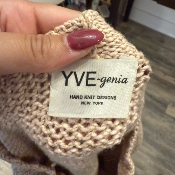 Vintage Dusty Pink and Green Oversized Sweater Large - Picture 5 of 5